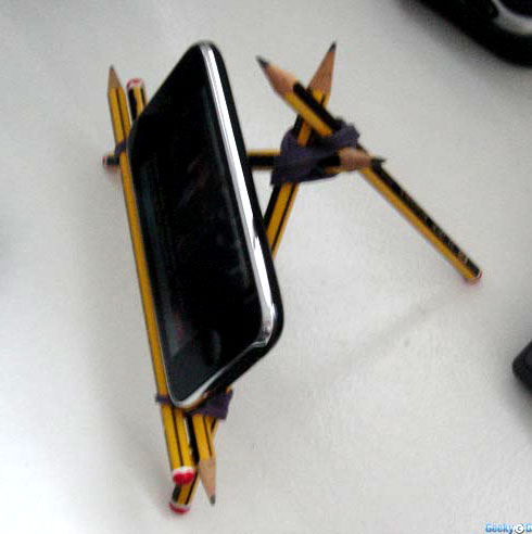 Base de lápis para iPhone
