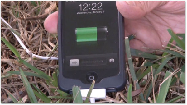 O Mundo de Beackman: usuário consegue carregar a bateria do iPhone com