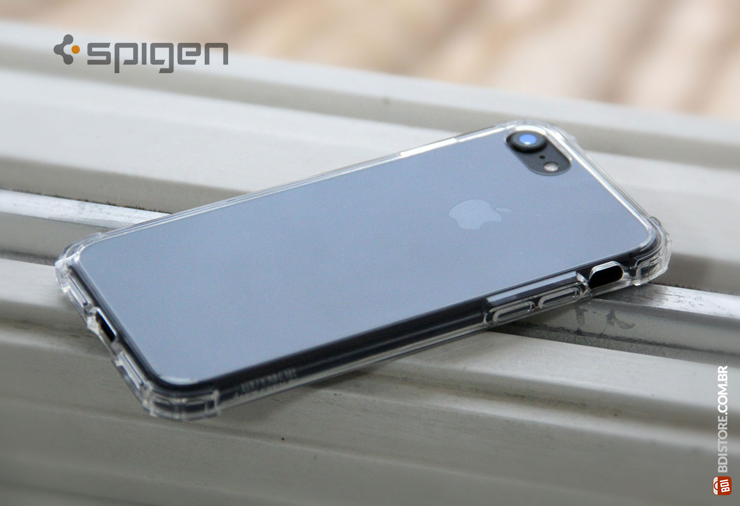 Spiegen iPhone 7 Case Crystal Shell