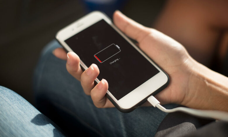 iPhone carregando bateria
