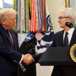 Tim Cook Donald Trump