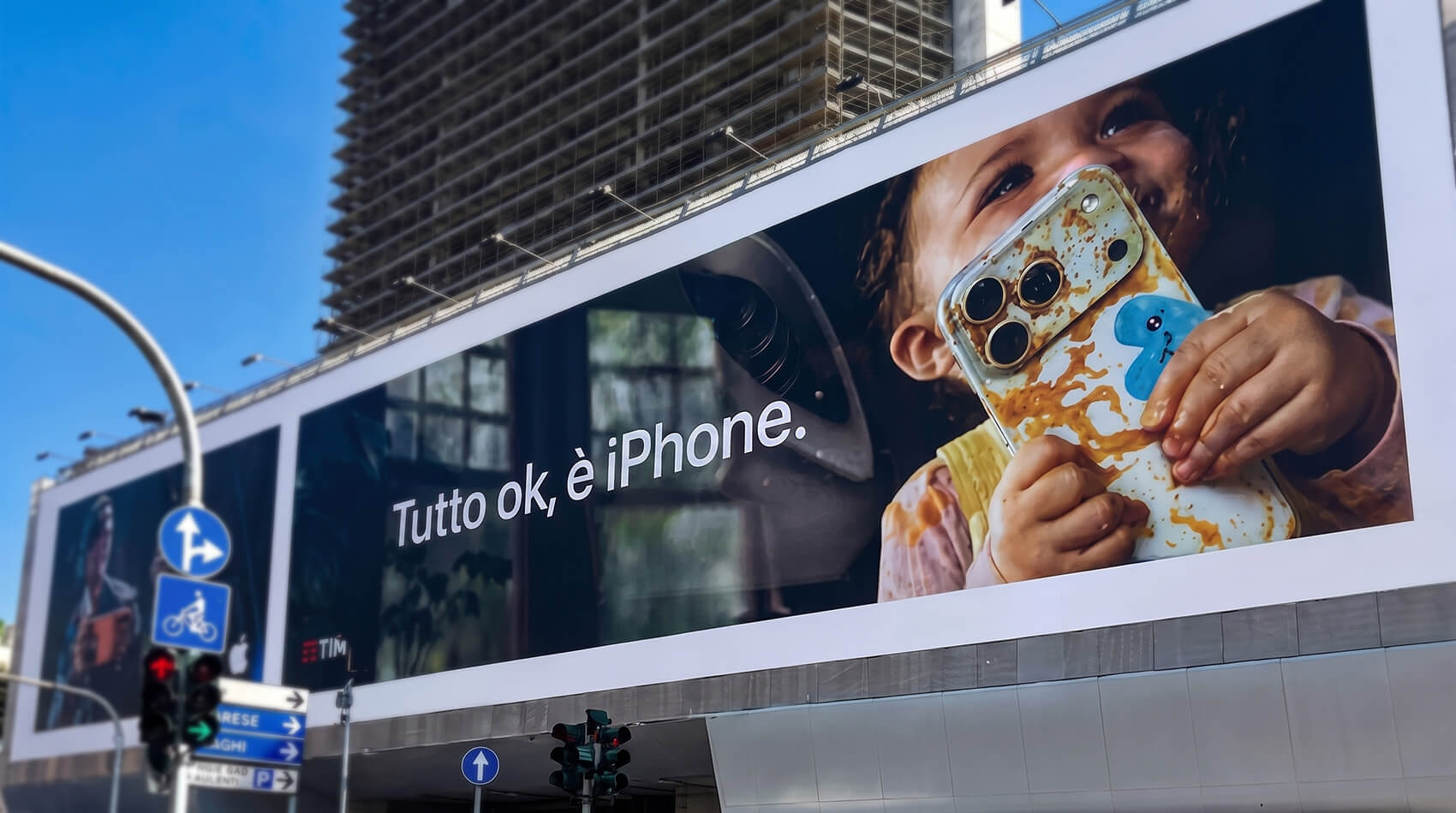 Publicidade da Apple gera polêmica na Itália por mostrar um bebê com um iPhone
